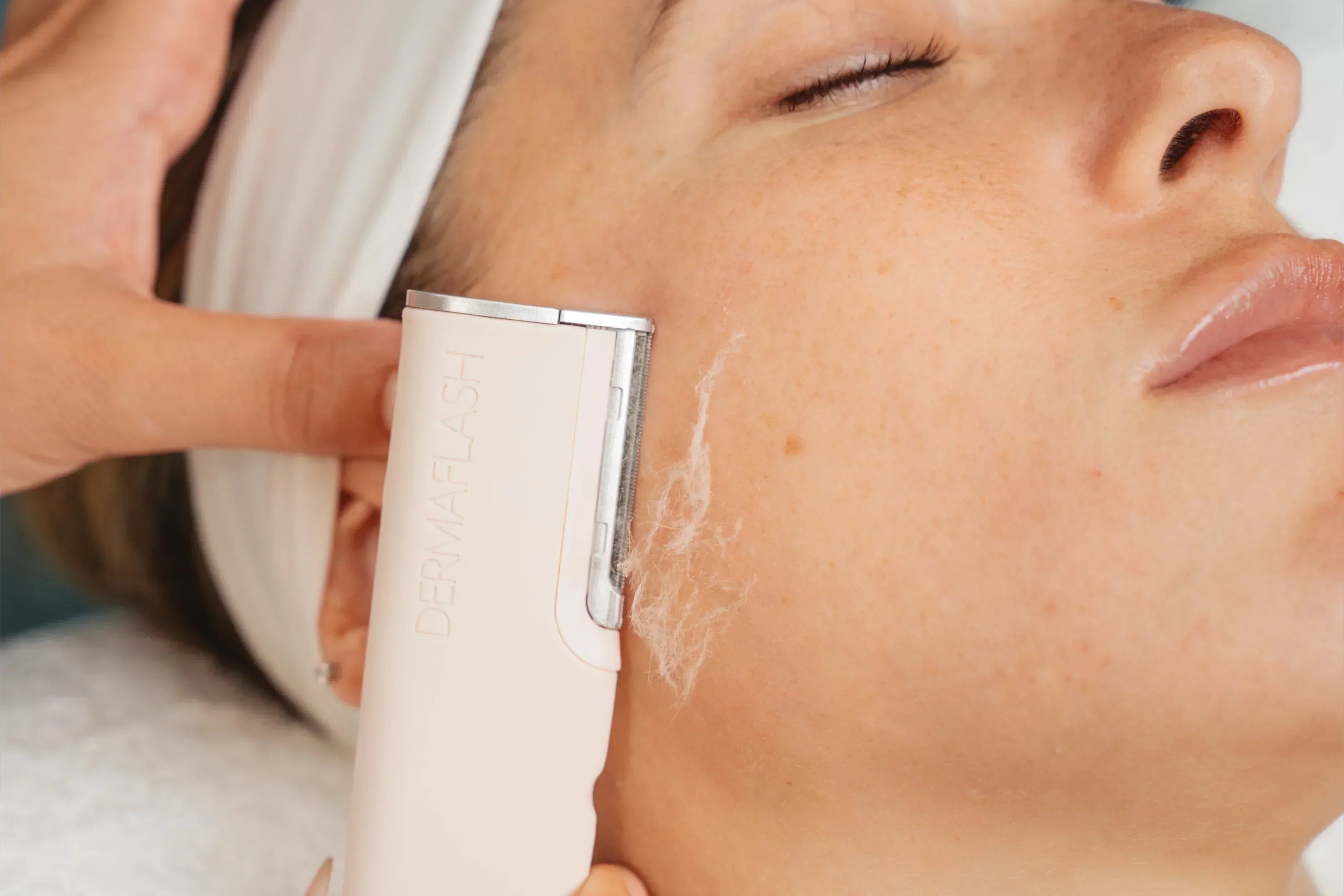 Top 5 Benefits Of Dermaplaning