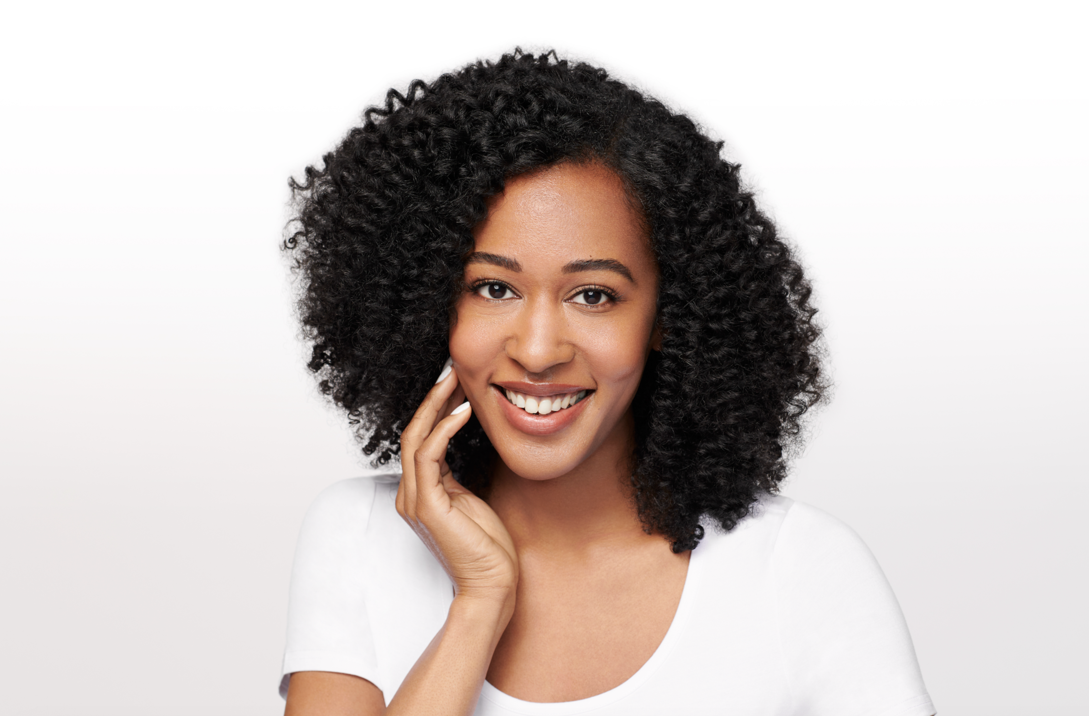 Top 5 Reasons You’re Seeing Flaky Skin (And How to Fix It Fast)